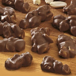 Продуктови Категории Шоколади Lambertz Фъстъчени изкушения с млечен шоколад 250 гр
